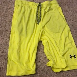 Neon/yellow shorts